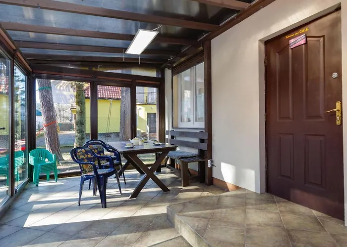 With Veranda Torunska By Renters Appartement *