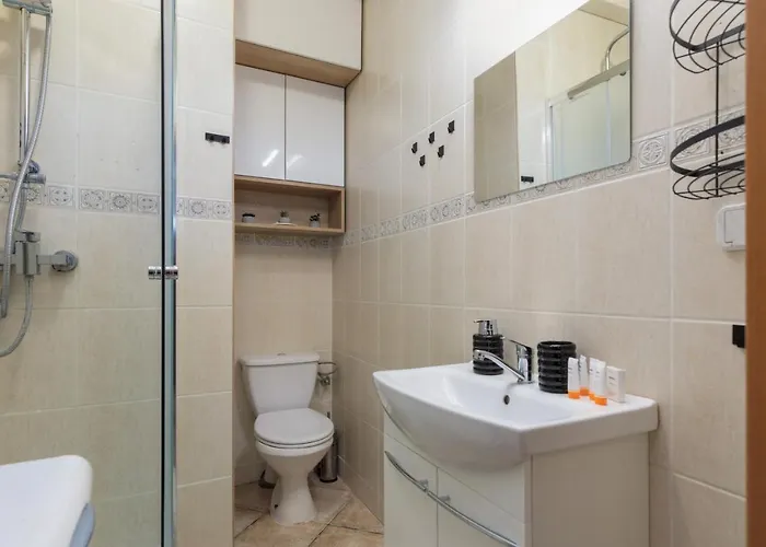 With Veranda Torunska By Renters Appartement Pobierowo